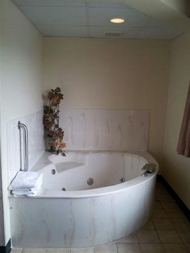 Boarders Inn & Suites By Cobblestone Hotels - Wautoma Buitenkant foto